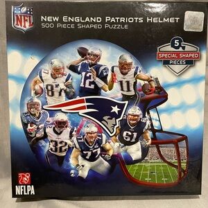 New NFL New England Patriots Helmet Puzzle